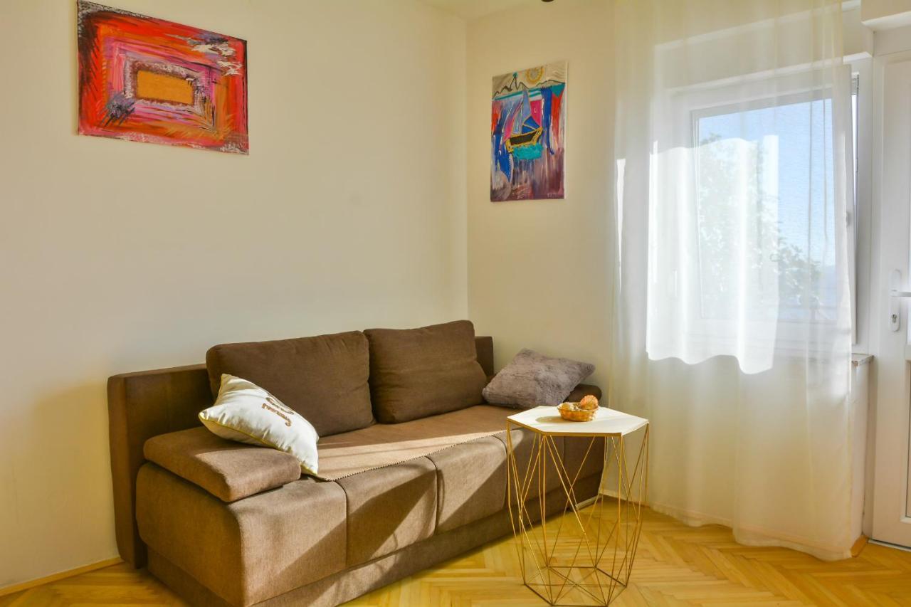 Apartmani Krijesnica Senj  Exterior photo